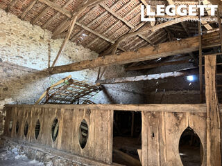  Remise / Grange � vendre 690 m�