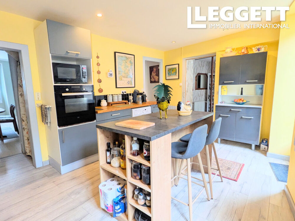 Maison 5 pièces 131 m² · à Coussac-Bonneval · 131 m² · 93 600 €
