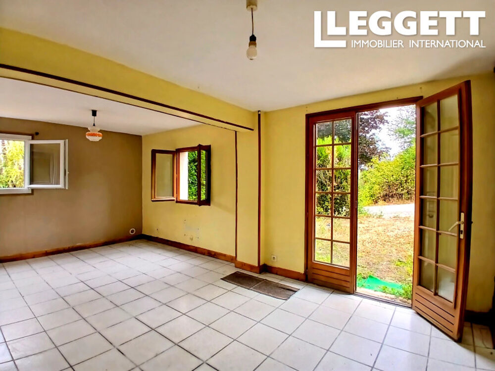 Maison de village 2 chambres à rénover avec jardin et terrain d'1 ha en option ? La Porcherie