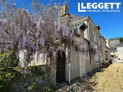   Charmante maison de bourg au bord de la rivi�re avec un joli jardin et des vues spectaculaires Maison - 5 pi�ce(s) - 122 m�