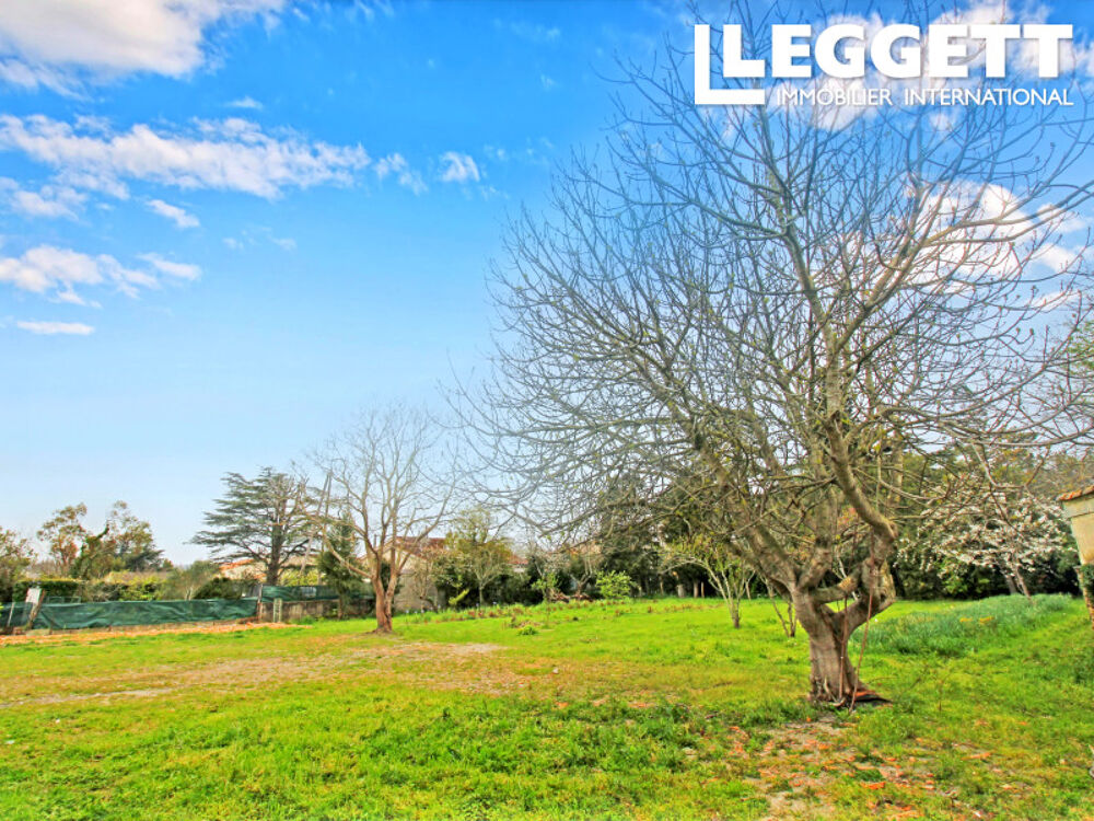 Vente Terrain Grand terrain plat et constructible dans un village animé à seulement 35 minutes de Toulouse Labastide-d'anjou