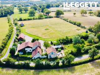  Maison à vendre 8 pièces 380 m²