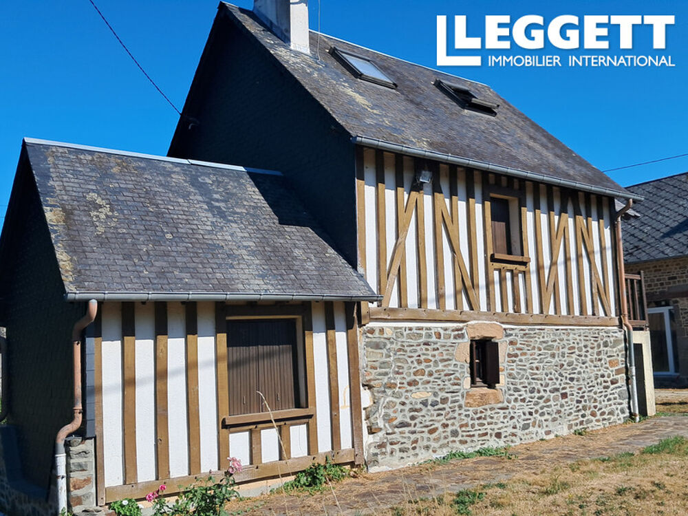 Vente Maison Une minuscule « cabane de jardin » au charme fou et à l'allure originale, située sur un magnifique terrain. Barenton