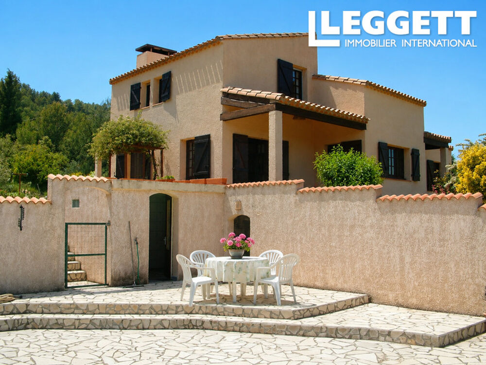 Vente Maison Cette villa spacieuse bénéficie d'un emplacement magnifique, avec 3 chambres Agel