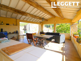  Maison  vendre 6 pices 143 m