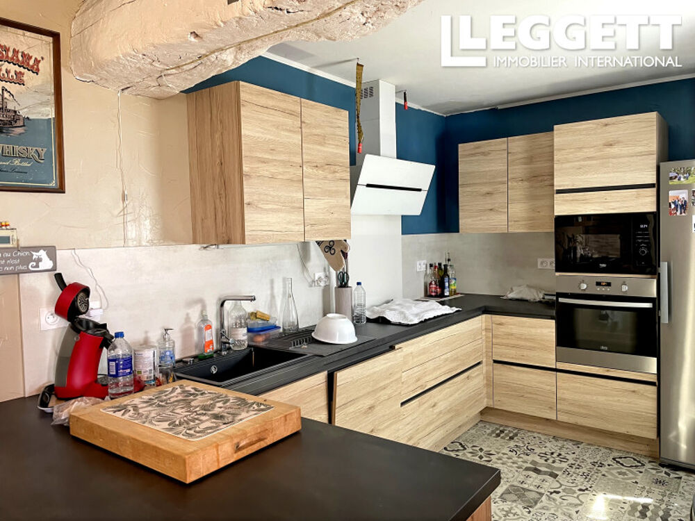 Belle maison de campagne en pierre avec extension, à quelques pas du village de Champéon.
