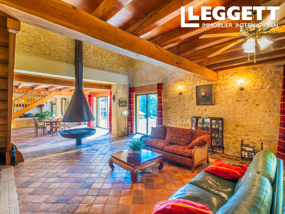 Vente Maison Exceptionnel manoir de prestige, 5 chambres, superbe piscine 10 x 5 m, à 5 min à pied du centre de Sarlat Sarlat-la-canÉda