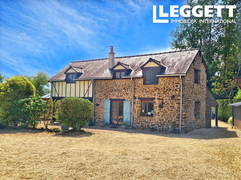 Vente Maison Belle maison de campagne 3 chambres, piscine, espace extérieur, dépendances et terrain d?environ 2 400 m² Passais villages