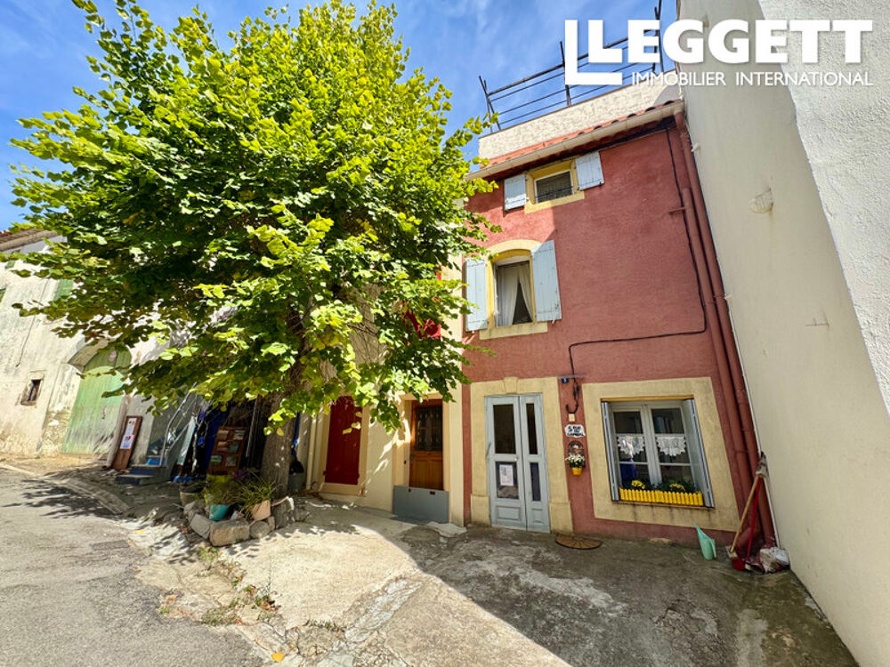 Vente Maison Jolie  maison de village offrant une vue imprenable depuis la terrasse. 2 chambres et 2 salles d'eau. Paraza