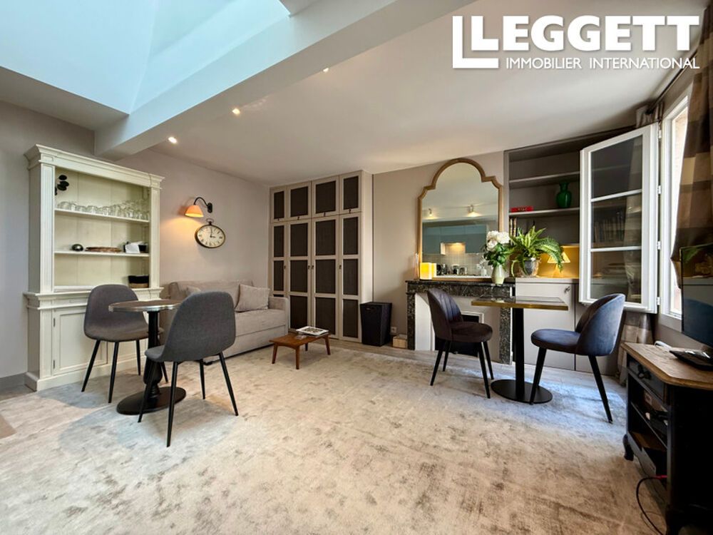 Vente Appartement Paris 4, Île Saint-Louis, appartement rénové, deux pièces, 32 m², 2? étage, vues sur jardin arboré. Paris 4
