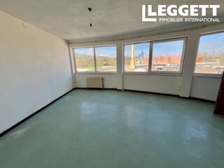  Maison  vendre 728 m