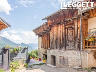  Remise / Grange � vendre 165 m� Saint-jean-de-belleville