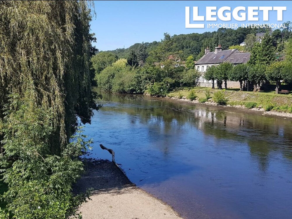 Vente Maison LA FABULEUSE SUISSE NORMANDIE, Rien d'autre à dire sur cette superbe propriété à vendre en tant que 6 B&B. Pont-d'ouilly
