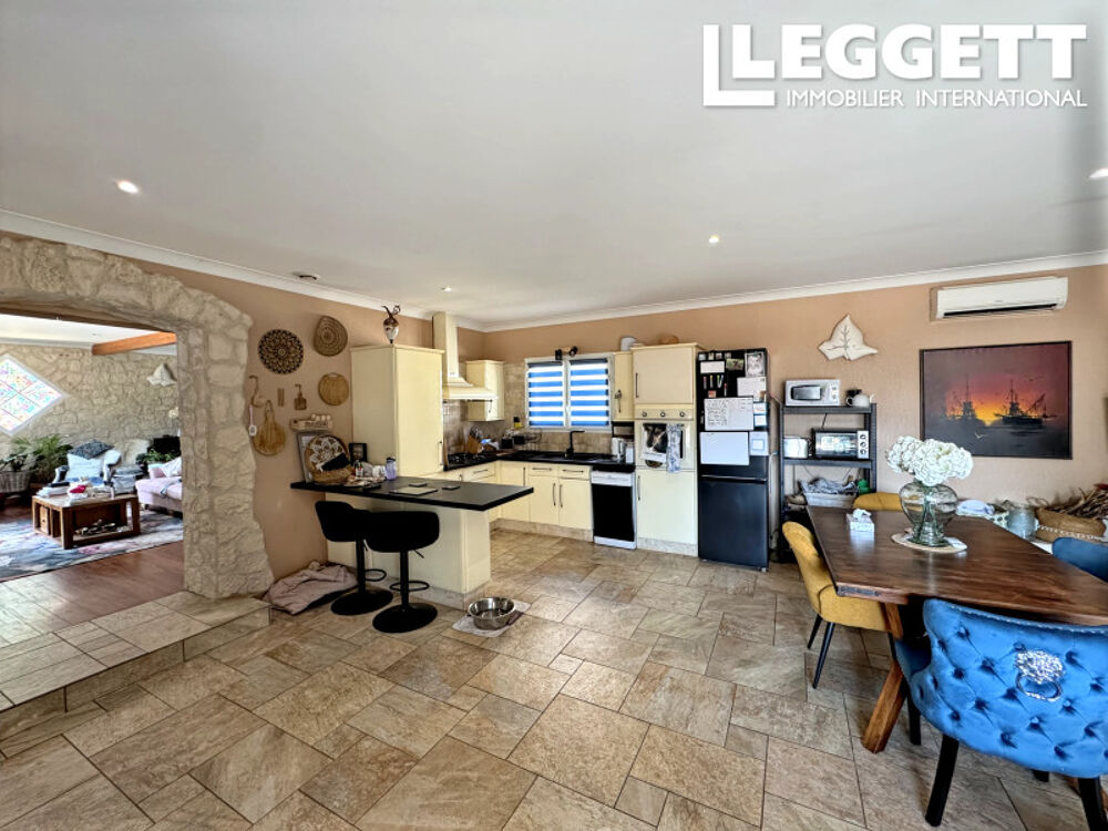 Vente Maison Villa moderne avec seconde maison louée générant un revenu locatif près de Bergerac Bergerac