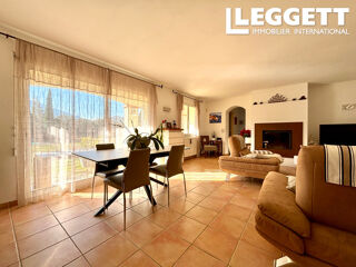 Vente Maison <br />Charmante maison de plain-pied orientée sud, avec 4 chambres, grand jardin, garage et vue sur Canigou, VinÇa