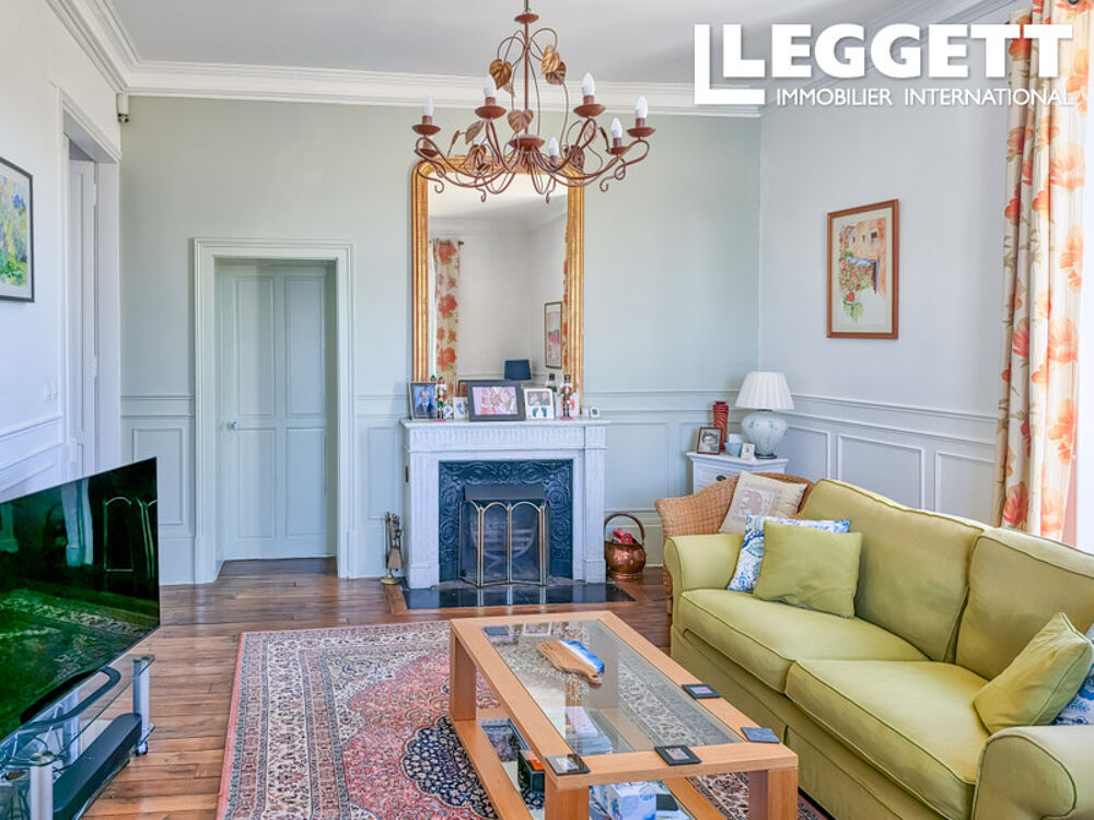 Élégante Maison de Maître du XIXe siècle avec piscine, jardin clos à 21 km de Chablis