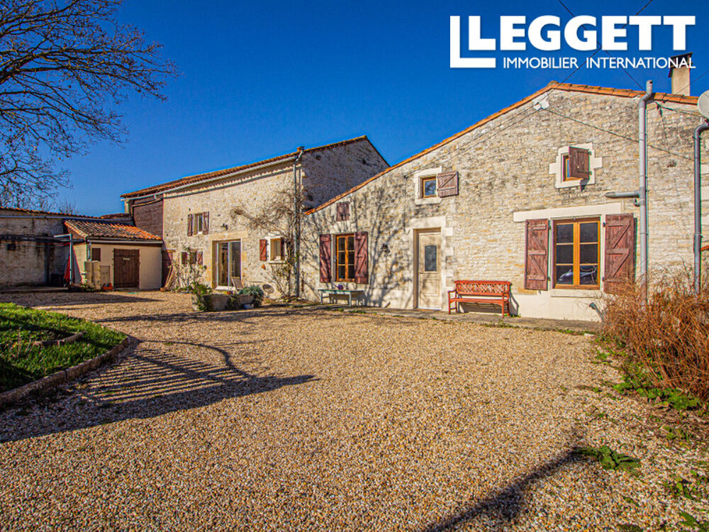 Maison 5 pièces 180 m² · à Ranville-Breuillaud · 180 m² · 220 000 €