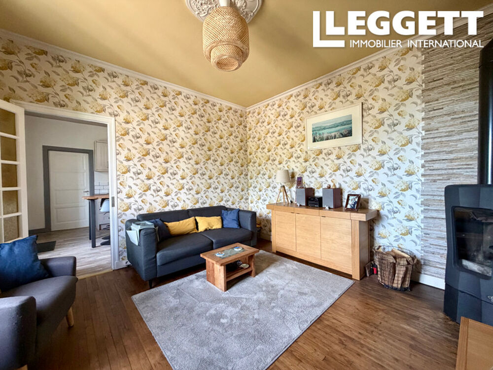 Vente Maison Maison individuelle de 3 chambres avec panneaux photovoltaïques et grand jardin à Rochechouart Rochechouart