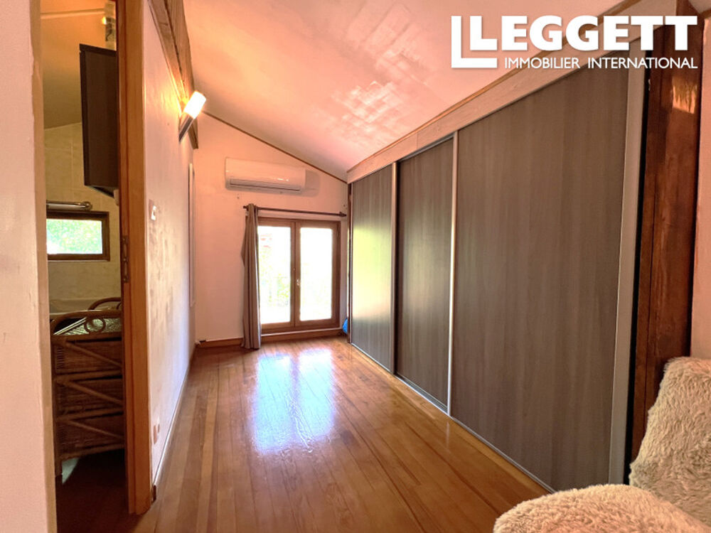 Vente Maison Deux maisons de village indépendantes avec cour, garages et vue Pyrénées ? Montagne Noire, proche Carcassonne VillaniÈre