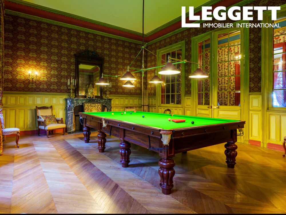 à vendre  Propriété/château Nexon (87800)