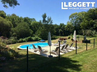  Maison � vendre 10 pi�ces 305 m�