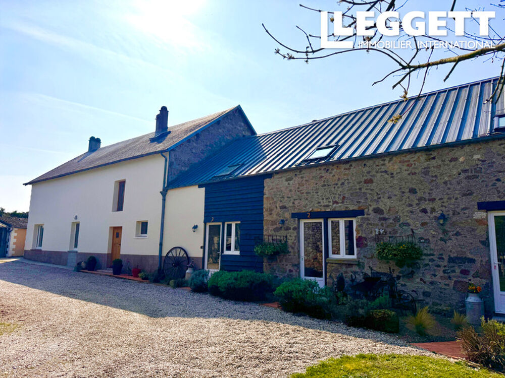 Vente Maison Superbe ensemble de g�tes �tabli comprenant une maison de 4 chambres, 3 g�tes,  piscine, jardin et dependances Saint-calais-du-d�sert