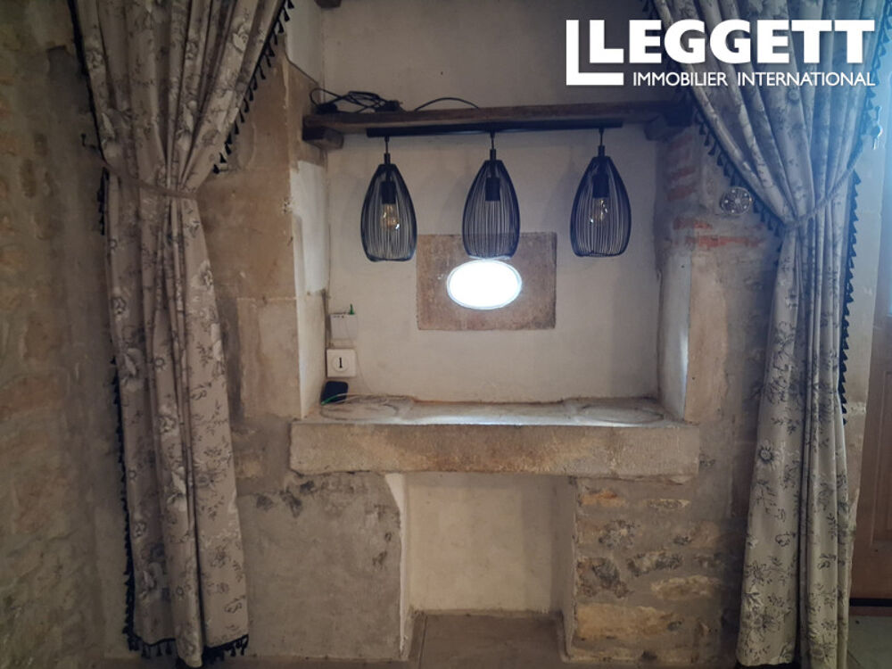 Vente Maison Maison de campagne individuelle de caractère avec trois chambres et une grange GenouillÉ
