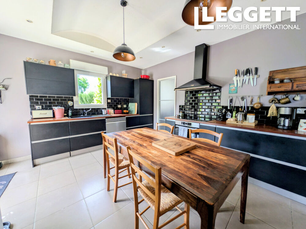 Vente Maison Maison familiale de 210m² à Abzac Abzac