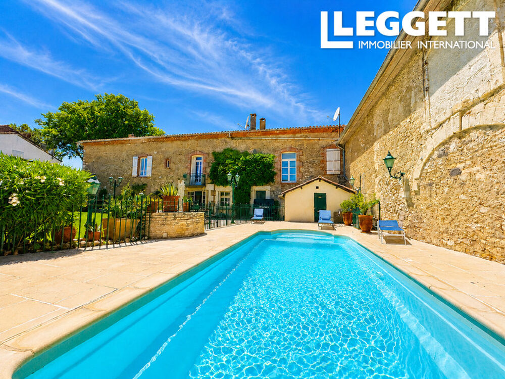 Vente Maison Maison de caractère avec 7 chambres, jardin, piscine et garage au c?ur de Magalas Magalas