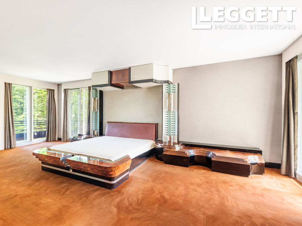 Vente Appartement Neuilly 92200 | Maurice Barrès | 3 Bed | 216 m² | 3 Balconies | Parking | Cellar | To Renovate | DPE D/D Neuilly-sur-seine