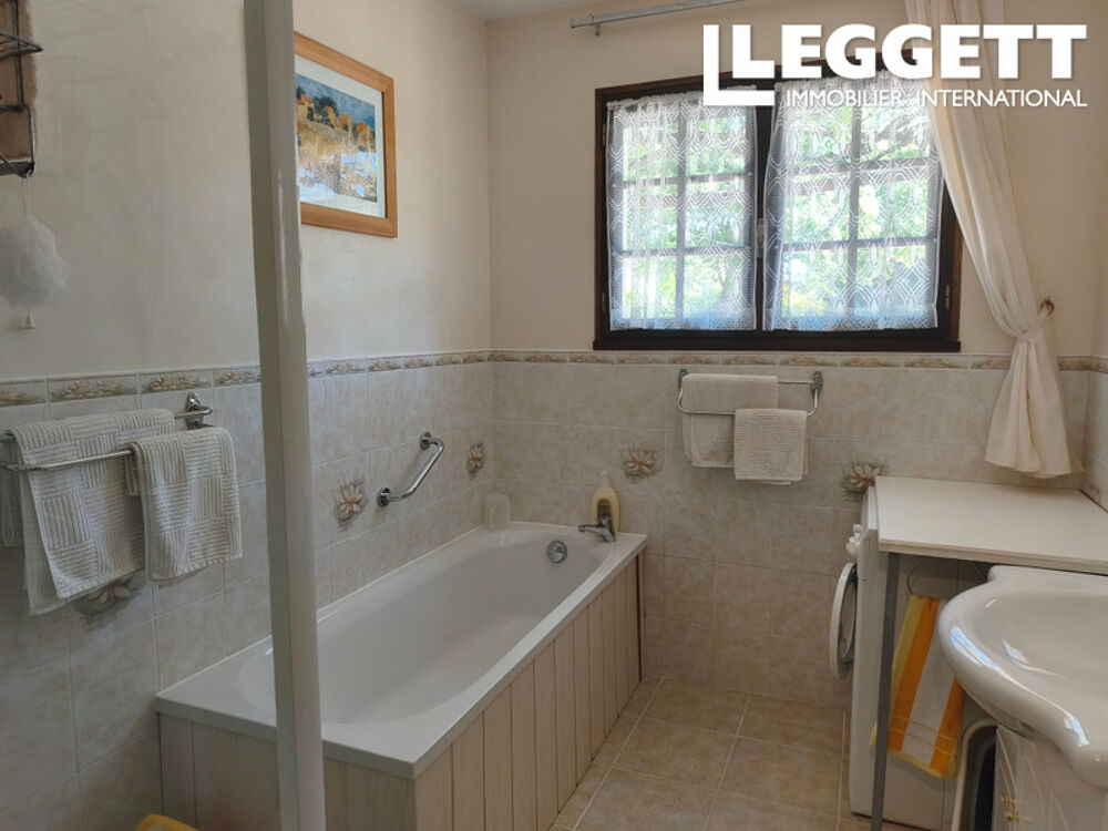 Vente Maison Propriété de caractère avec potentiel de gîte et piscine Blanzay