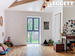  Maison  vendre 8 pices 288 m