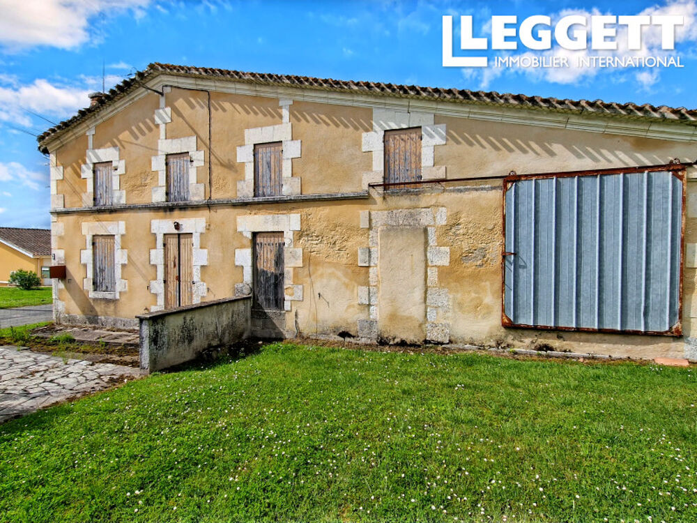 Vente Maison Maison à rénover avec toiture neuve sur 4 860 m² de terrain à Saint-Christophe-de-Double Saint-christophe-de-double