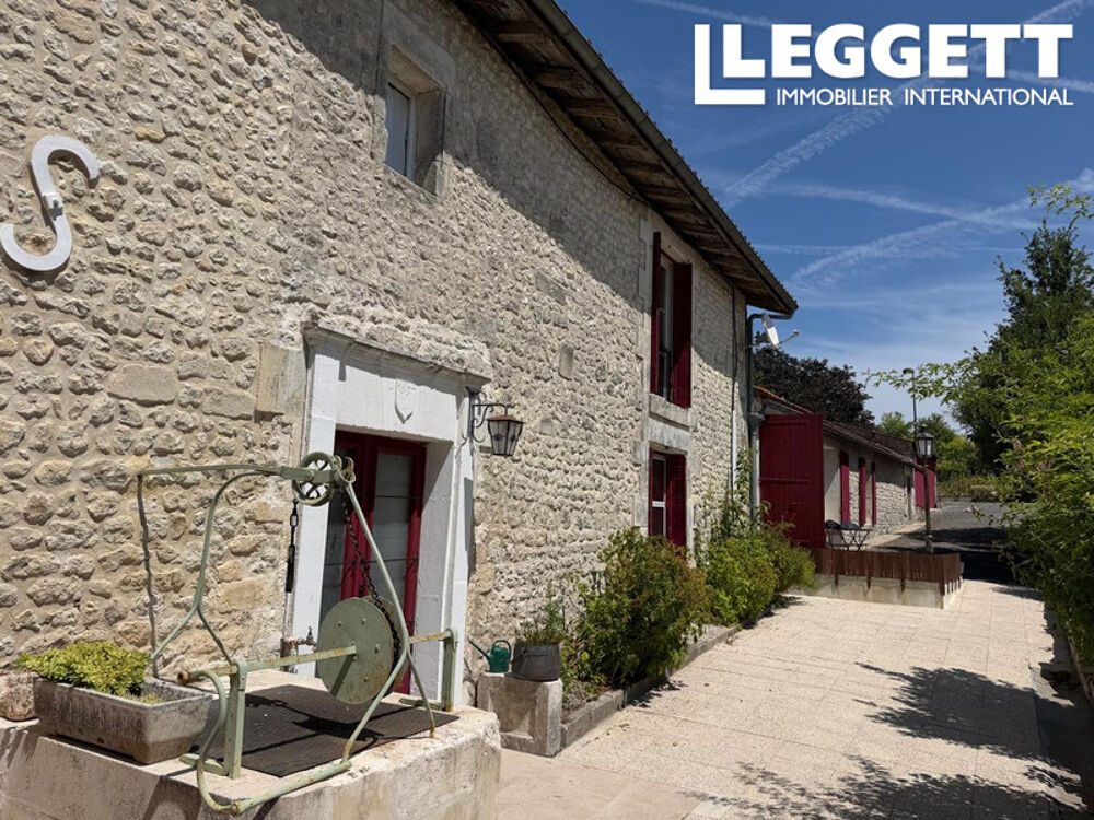 Vente Maison Belle propriété en pierre de 3 ch, pleine de charme. Située dans le village. Garage. Jardin facile d'entien Bellevigne