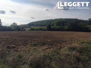  Remise / Grange à vendre 328 m²