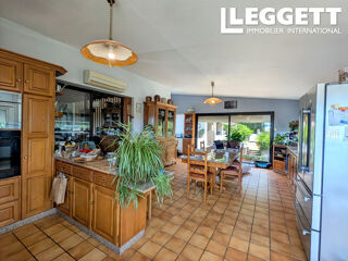  Maison à vendre 7 pièces 184 m²
