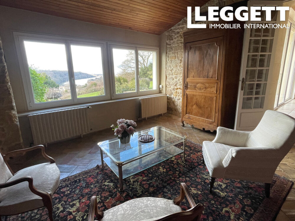 Vente Maison Charmante maison sur bel emplacement au calme, vue panoramique, proche des commerces! Proche Saint-Emilion! Saint-Émilion