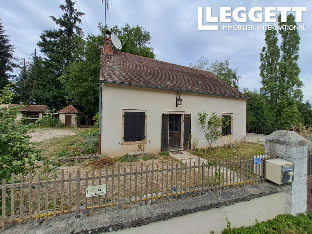 Vente Maison Maison de campagne avec 2 chambres, séjour, cuisine, cave, dépendances, jardin. Issy-l'ÉvÊque