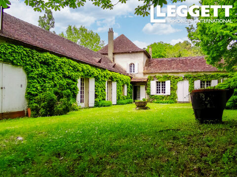   Charmante chartreuse remplie de charme et d'histoire nich�e dans un �crin de verdure � 10 minutes de Bergerac Maison - 8 pi�ce(s) - 257 m�