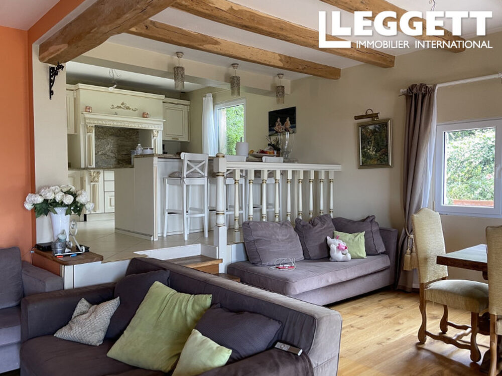 Vente Maison Une Rare Opportunité de Rénovation avec Vue Panoramique Grasse