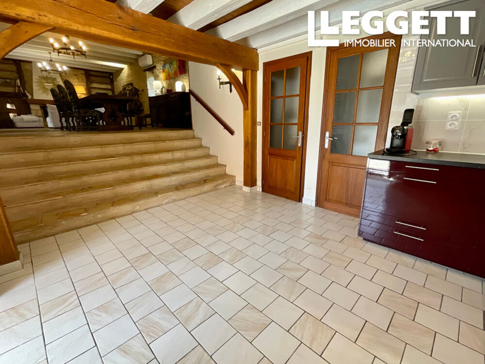 Vente Maison Superbe maison de village en pierre, 3 chambres, 3 salles d'eau, piscine & jardin, proche Montignac Coly-saint-amand
