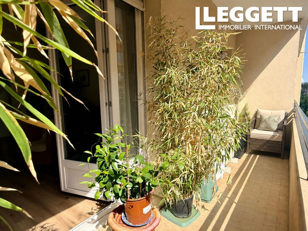 Vente Appartement Antibes Centre, charmant pied-à-terre rénové avec balcon, à pied des plages et commerces Antibes