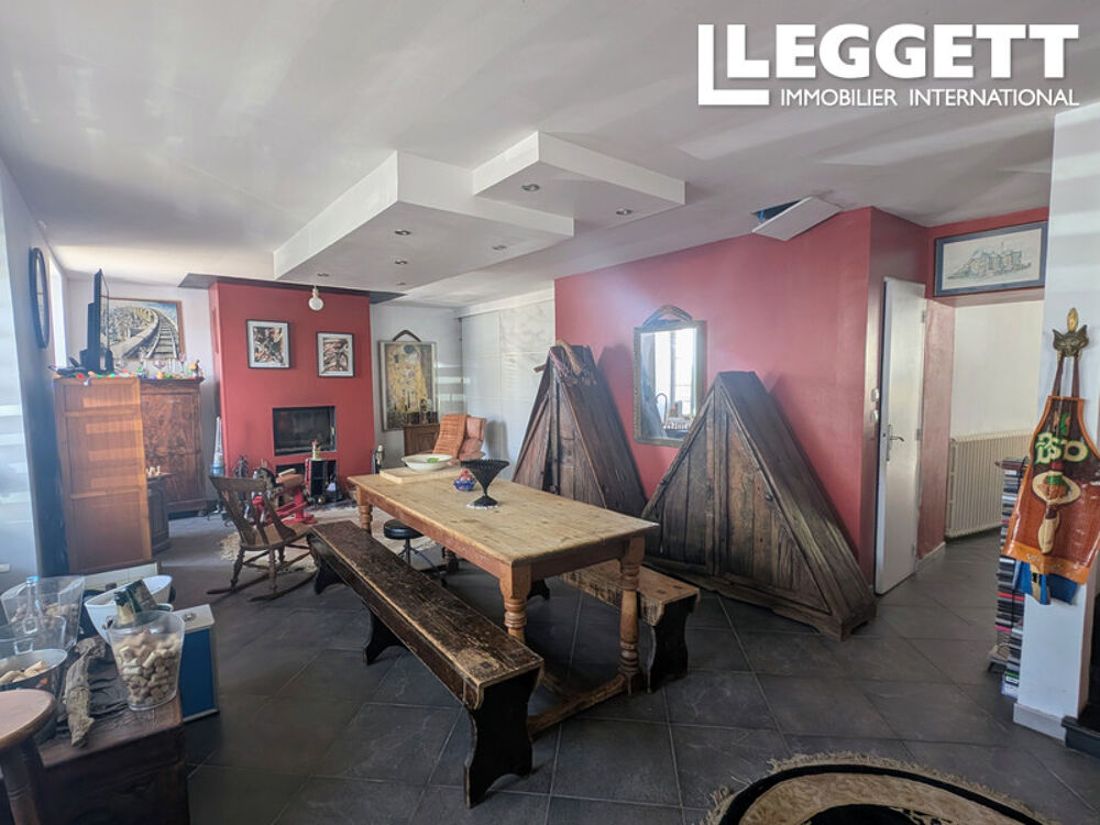 Vente Maison Spacieuse maison de village de 6 chambres à Scrignac, avec un jardin facile à entretenir et une dépendance Scrignac
