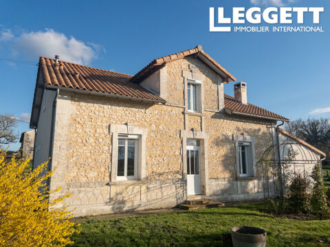   Maison de caractère alliant confort moderne et charme de l?ancien, garage et jardin de 2560m². Maison - 6 pièce(s) - 152 m²