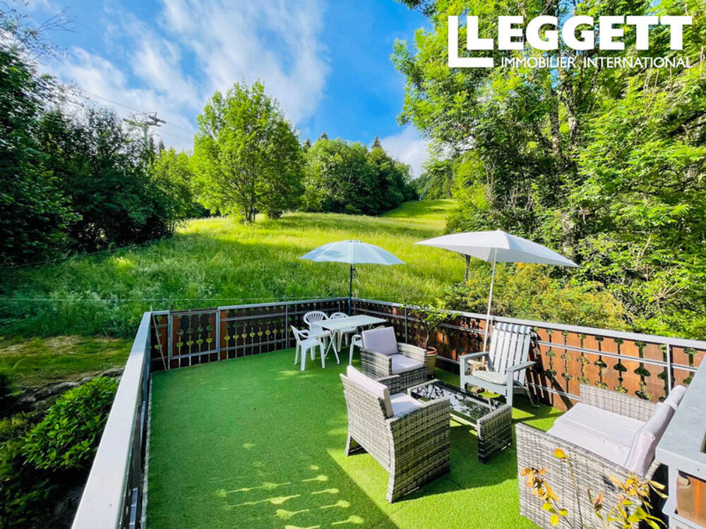 Vente Maison Impressionnante ferme savoyarde de 5 chambres et appartement indépendant de 3 chambres au pied des pistes. Morillon