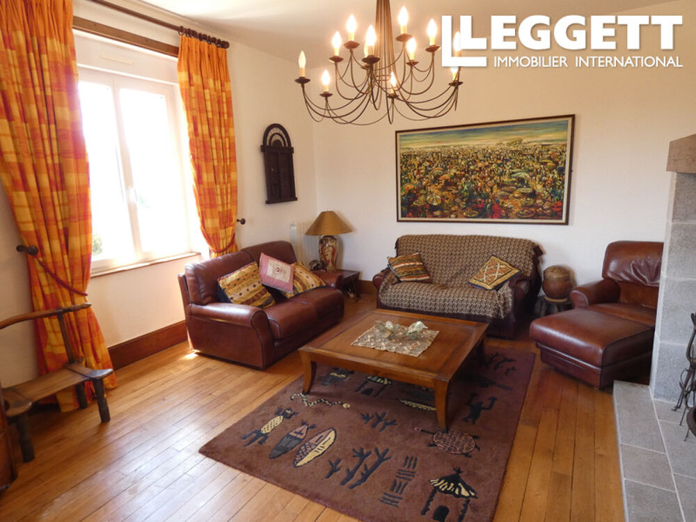 Vente Maison Grande demeure solide parfaitement équipée et entretenue. 4 suites, grand terrain, puits, dépendance, au calme Saint-privat