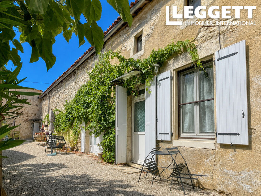 Vente Maison Propriété unique composée de quatre gîtes (actuellement exploités en location saisonnière) et d?une grange. Villiers-le-roux