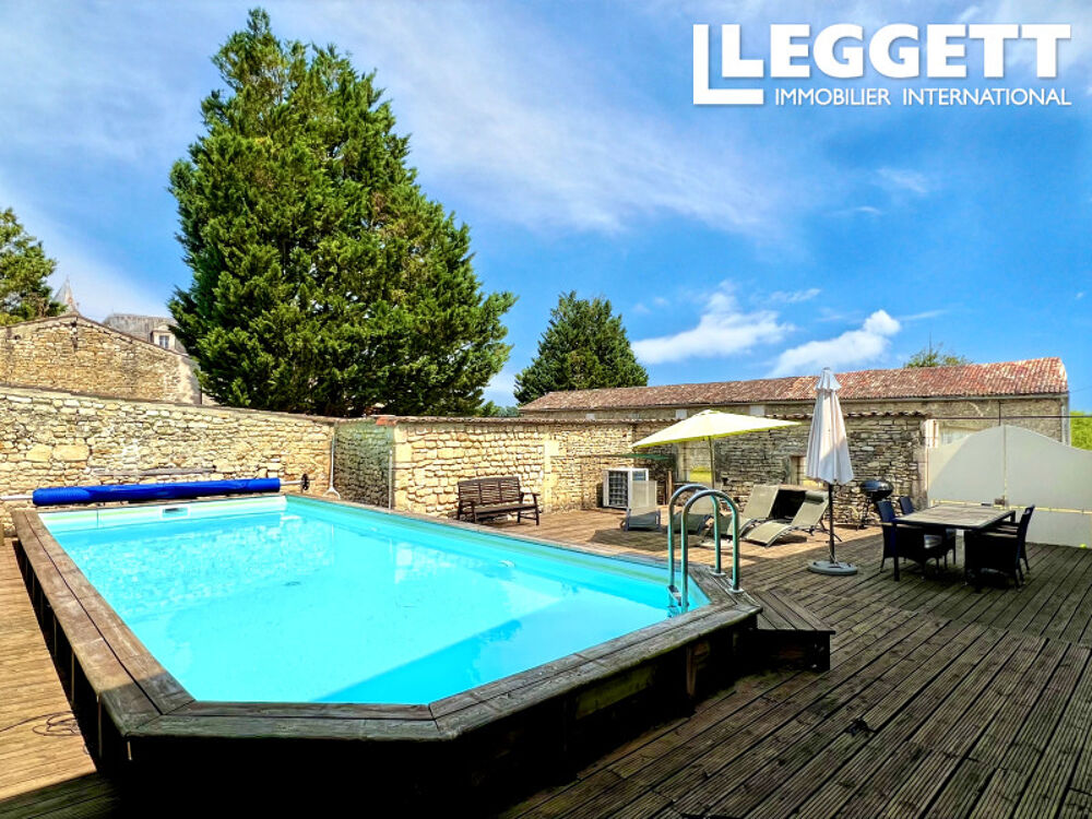 Belle maison en pierre de 4 chambres & piscine, située dans un hameau paisible près de Saint-Germain-du-Seudre