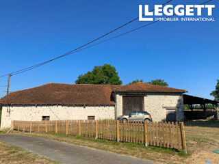  Remise / Grange � vendre 3739 m� Chabrac