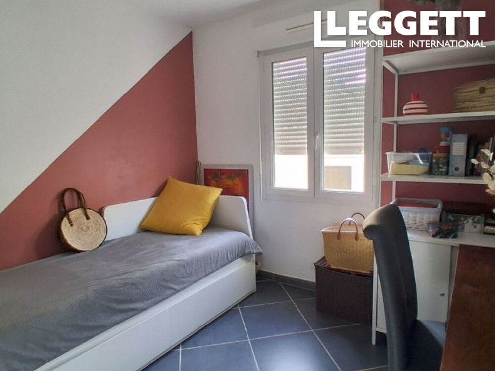 Vente Maison Maison de plain-pied avec piscine et garage entièrement rénovée à 15mn de Béziers Montady
